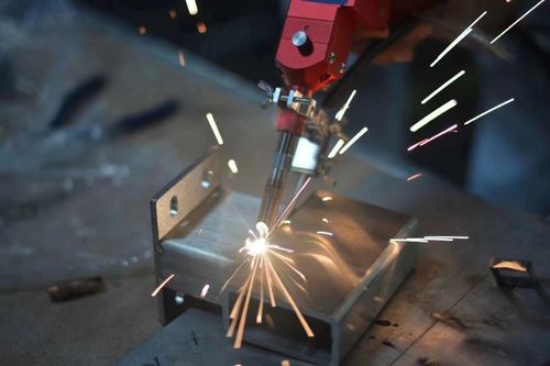 son şirket davası hakkında Lazer Kaynak Gösterisi
