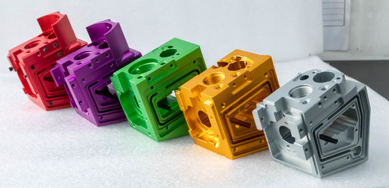 Hızlı İşleme CNC Torna Parçaları OEM / ODM CNC Makinesi Özel Parçaları